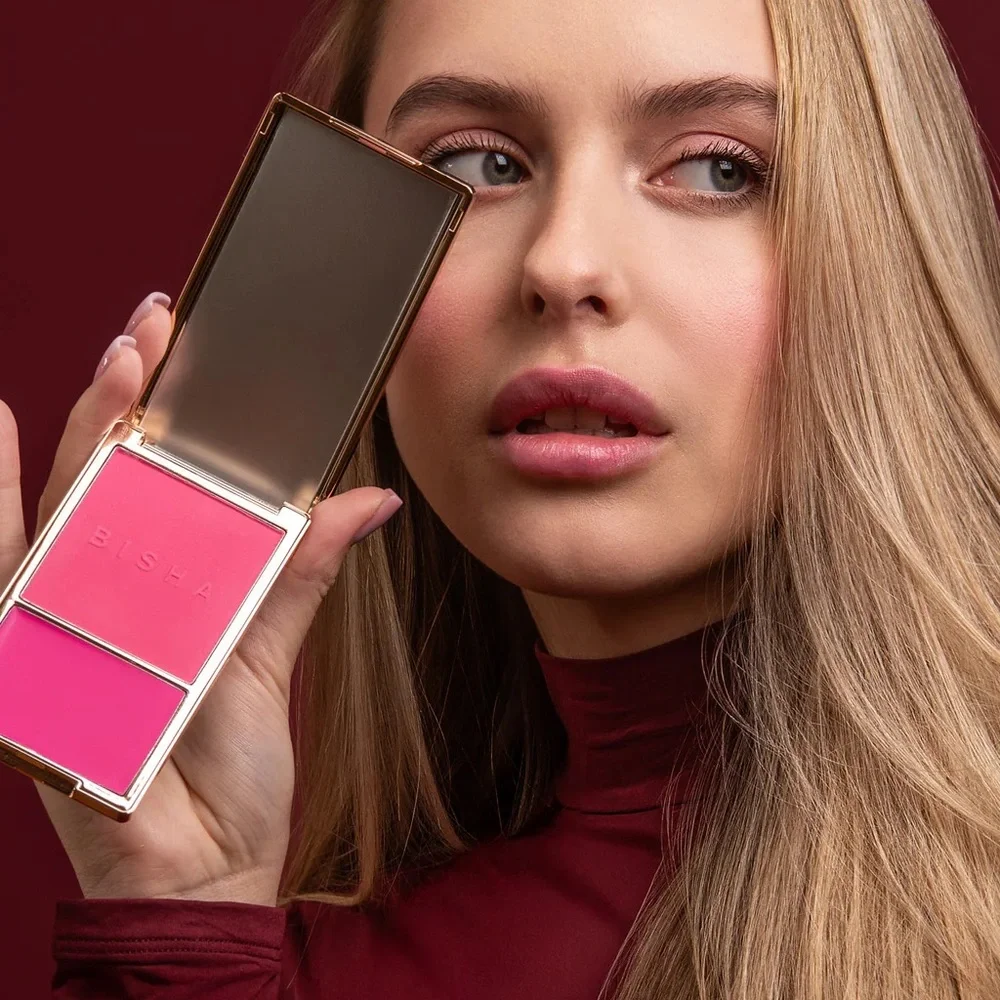 Bisha Dubai essential Duo Powder and cream blush palette